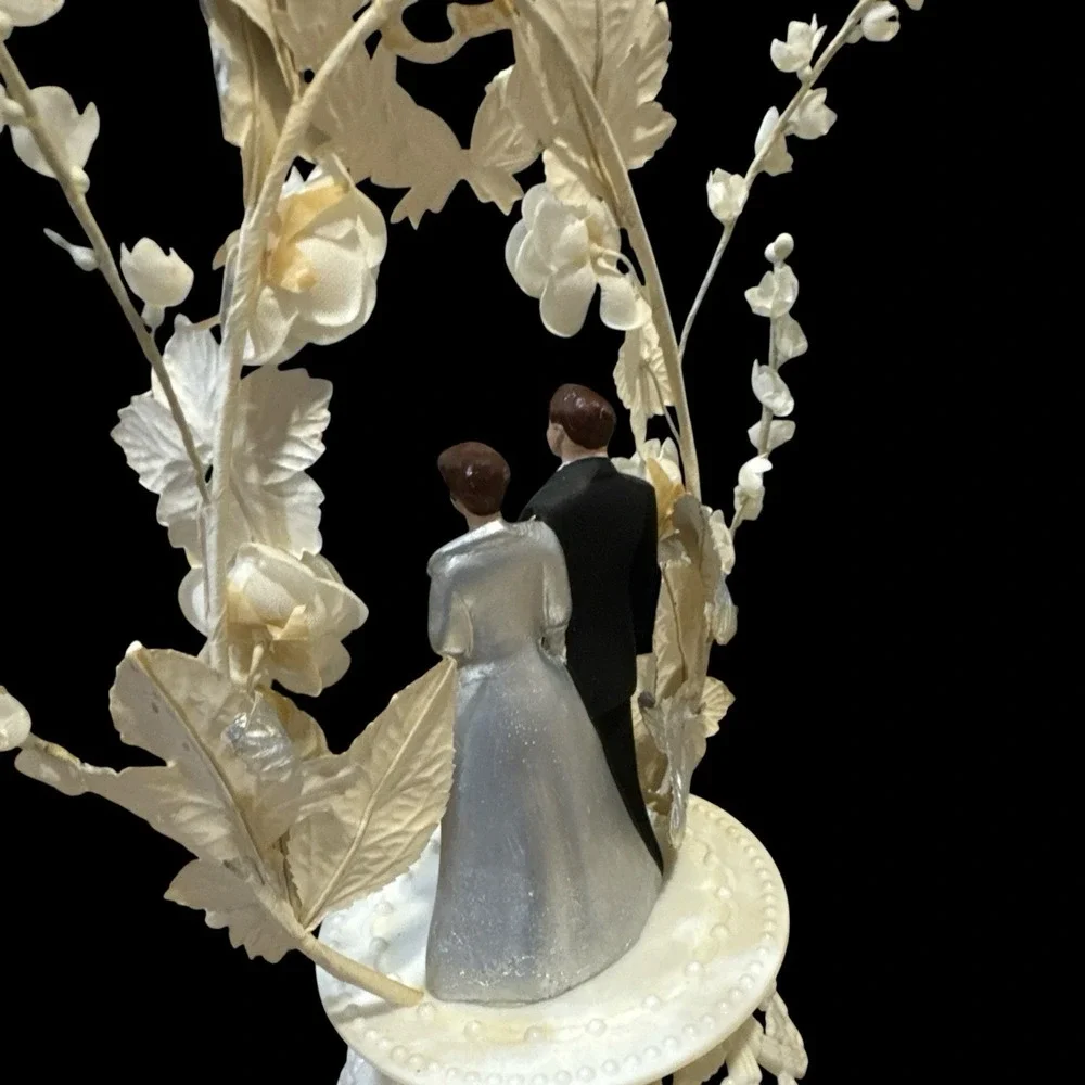 Vintage Mid Century 1960s Wedding Cake Topper Plastic 7